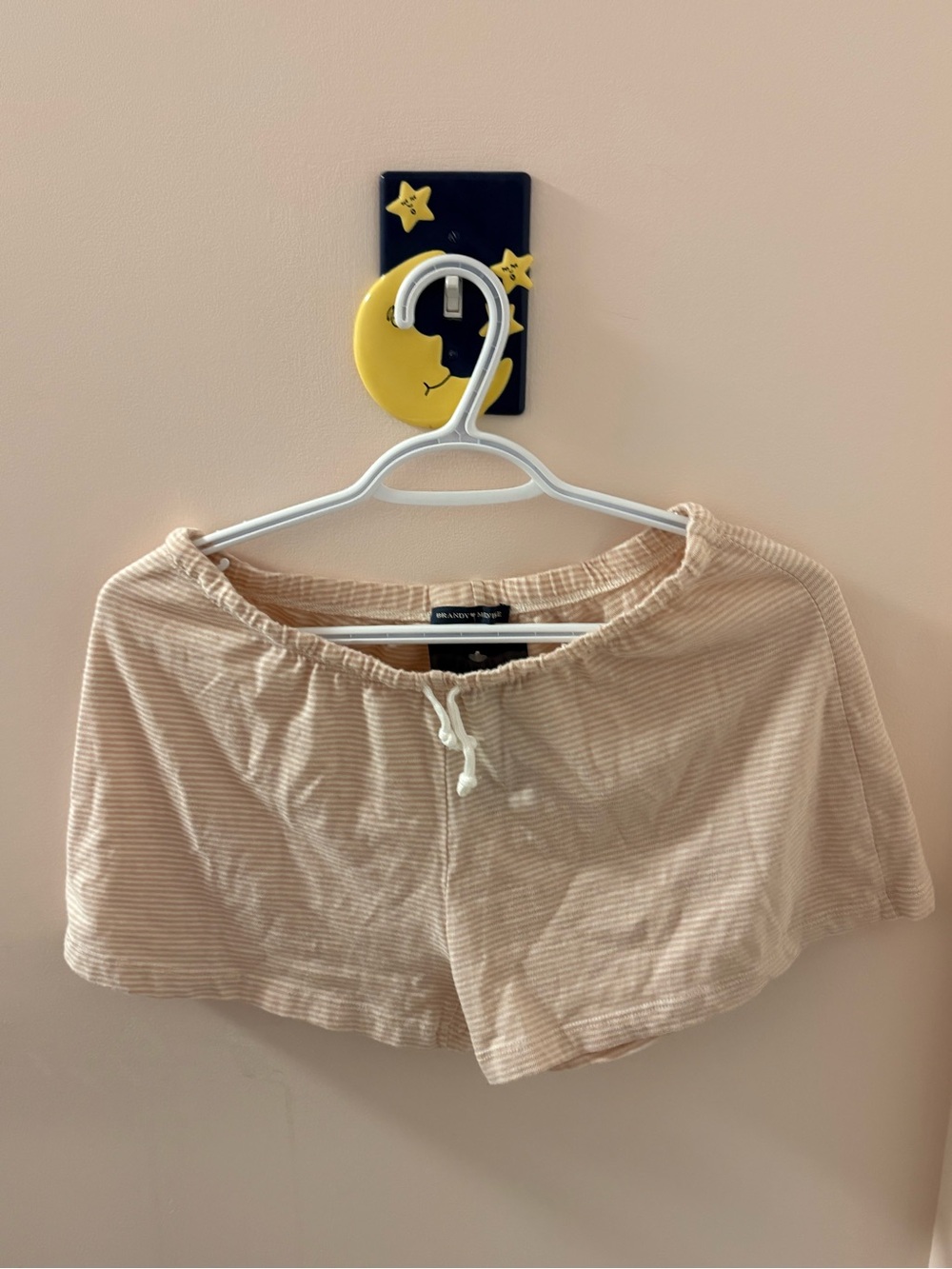 Brandy Melville Ribbed Lounge Shorts - Light pink striped